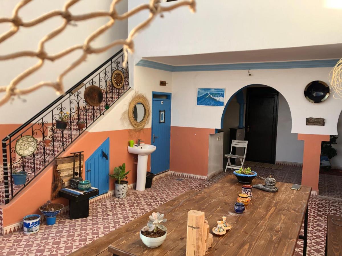 Binic Surf House Acomodação com café da manhã Taghazout Exterior foto