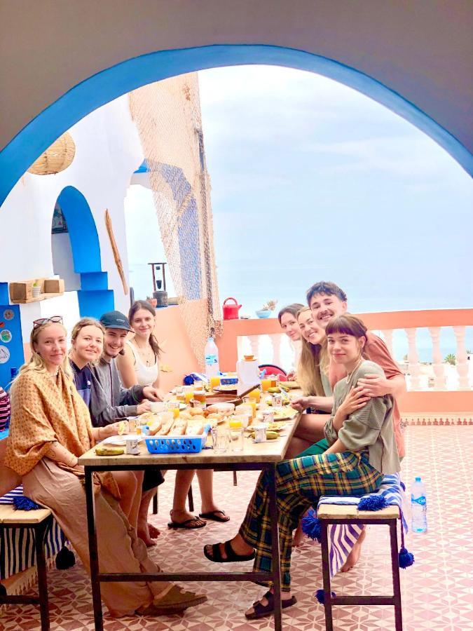 Binic Surf House Acomodação com café da manhã Taghazout Exterior foto